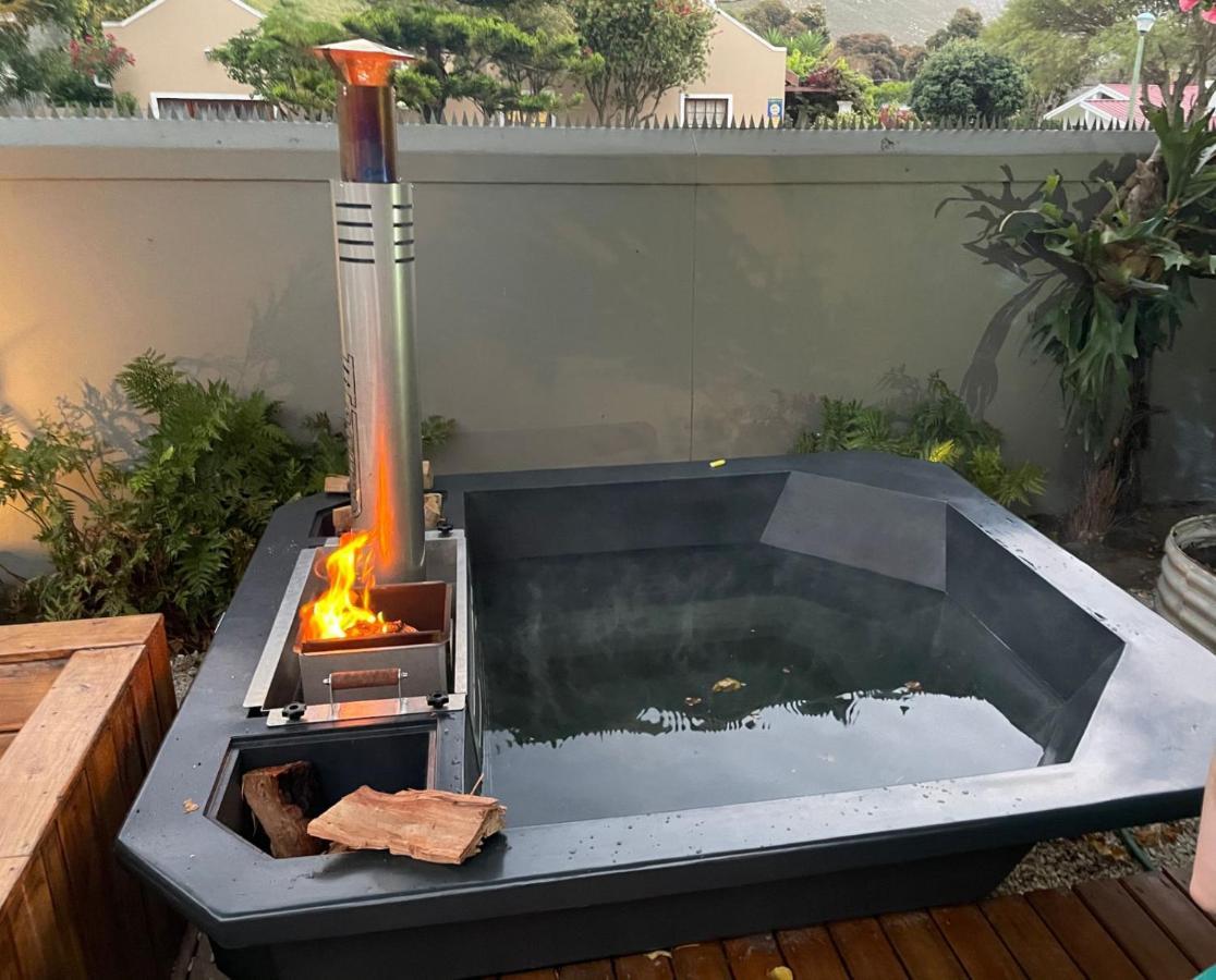 赫曼努斯Seven On Flora- Hot Tub, Modern With Amazing Outside Area别墅 外观 照片